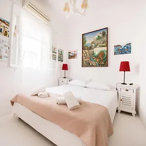 Hotel Delfines